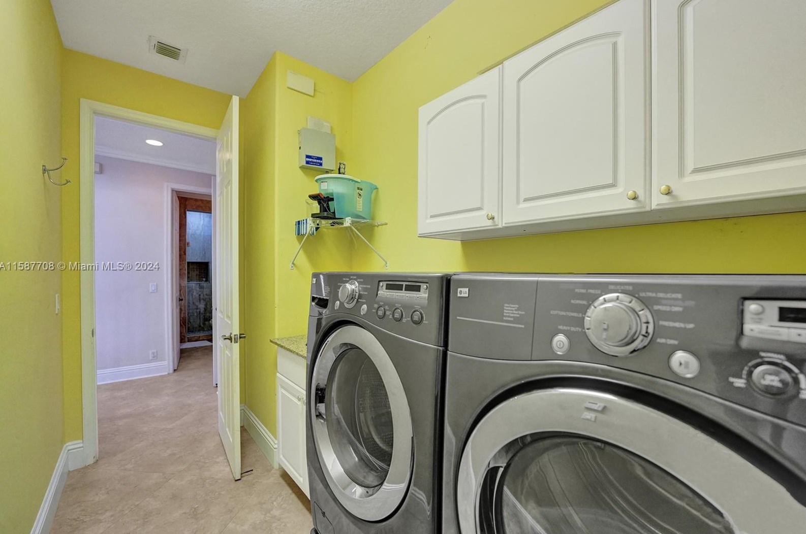 9624 Vineyard Ct, Boca Raton FL 33428-4346 exterior