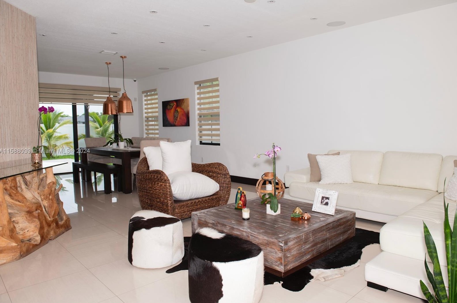 802 104th Ave, Miami FL 33176-4085 exterior