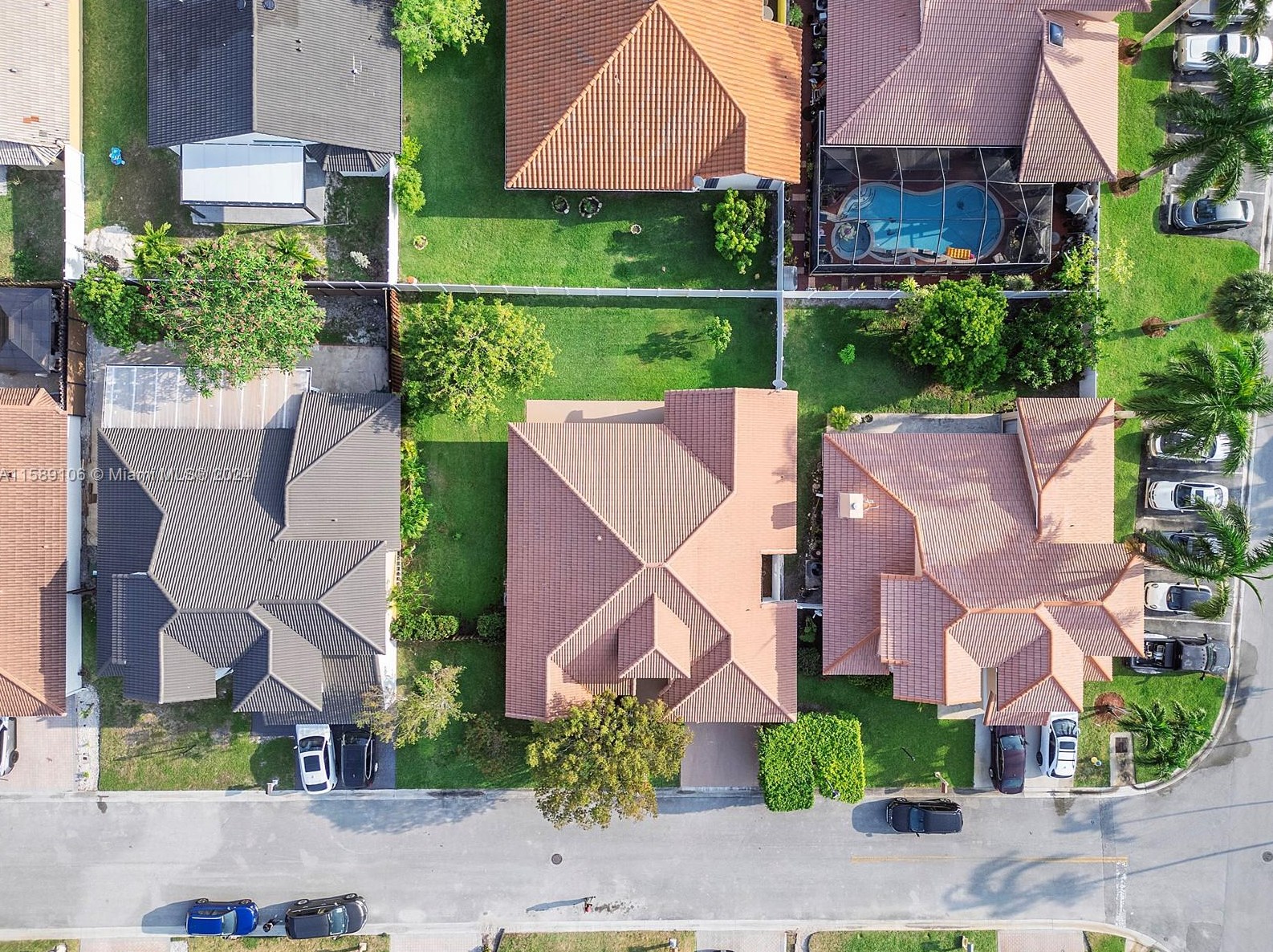 11521 10 St, Hollywood FL  33024-4403 exterior