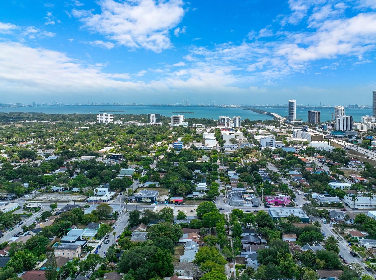 243 41 St, Miami FL 33127-2832 exterior