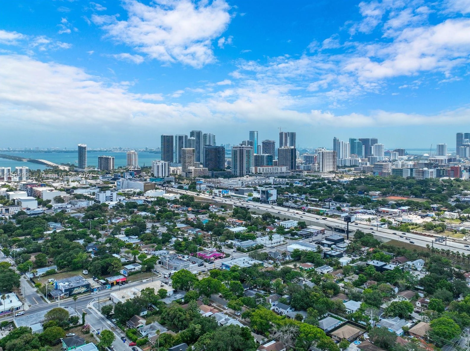 243 41 St, Miami FL 33127-2832 exterior