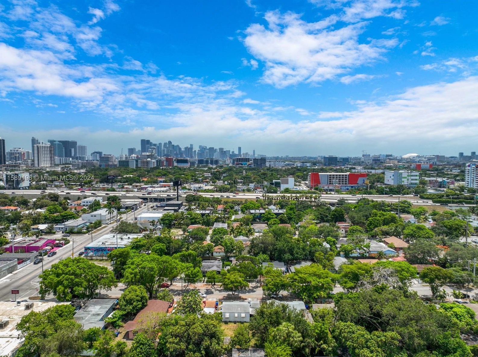 243 41 St, Miami FL 33127-2832 exterior