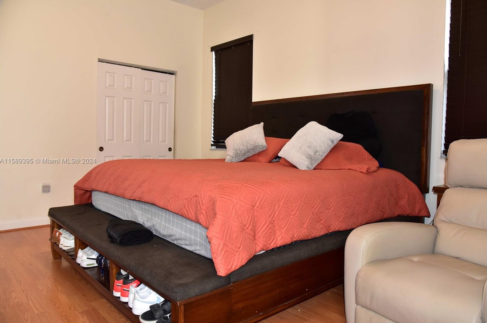 9205 215 Ter, Miami FL 33189-3814 exterior