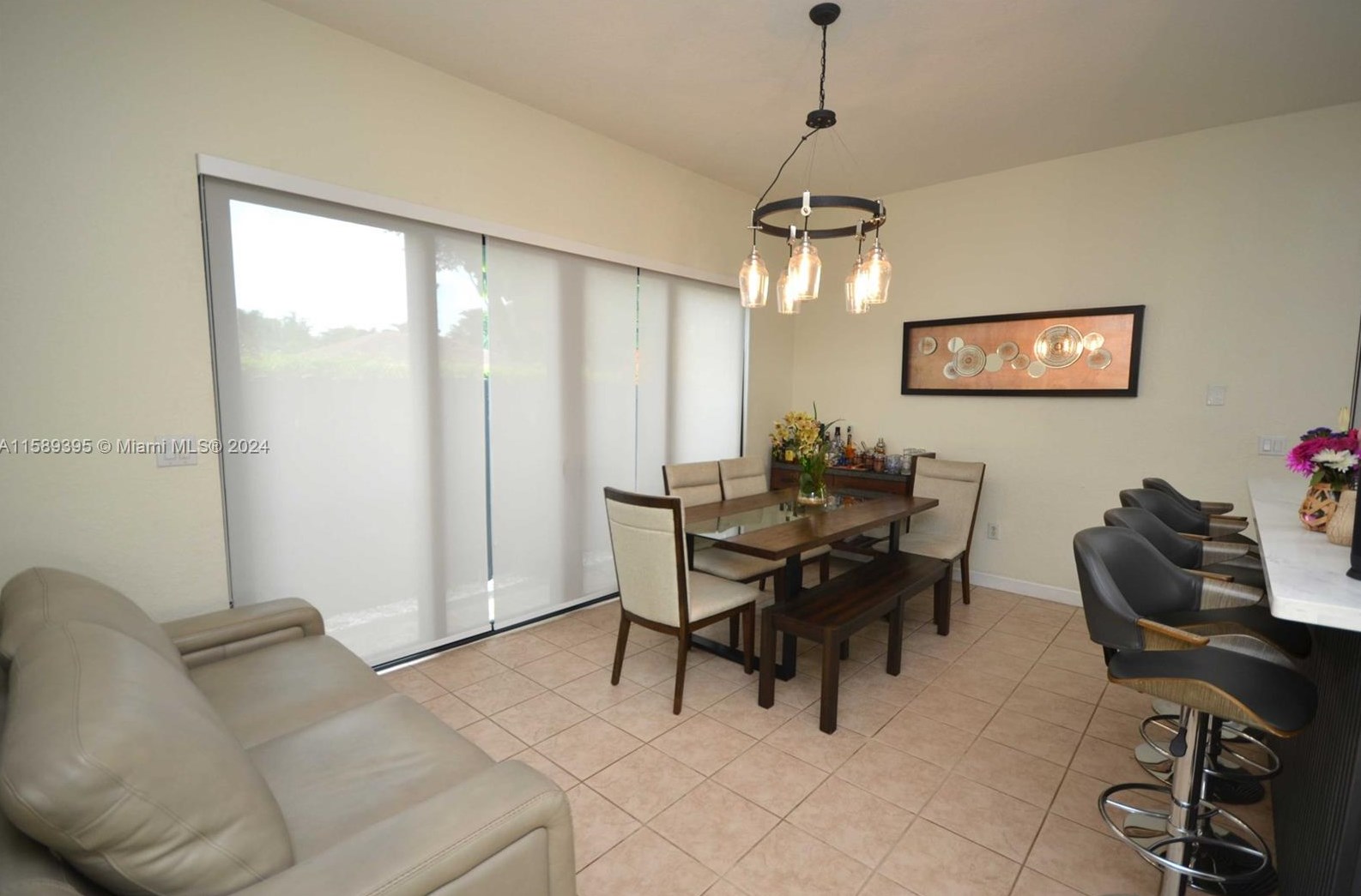 9205 215 Ter, Miami FL 33189-3814 exterior