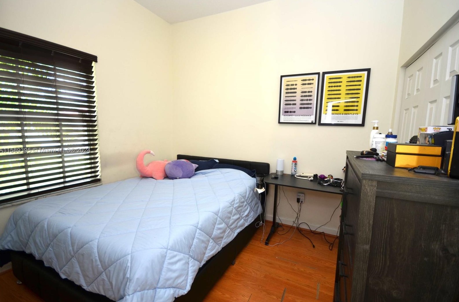 9205 215 Ter, Miami FL 33189-3814 exterior