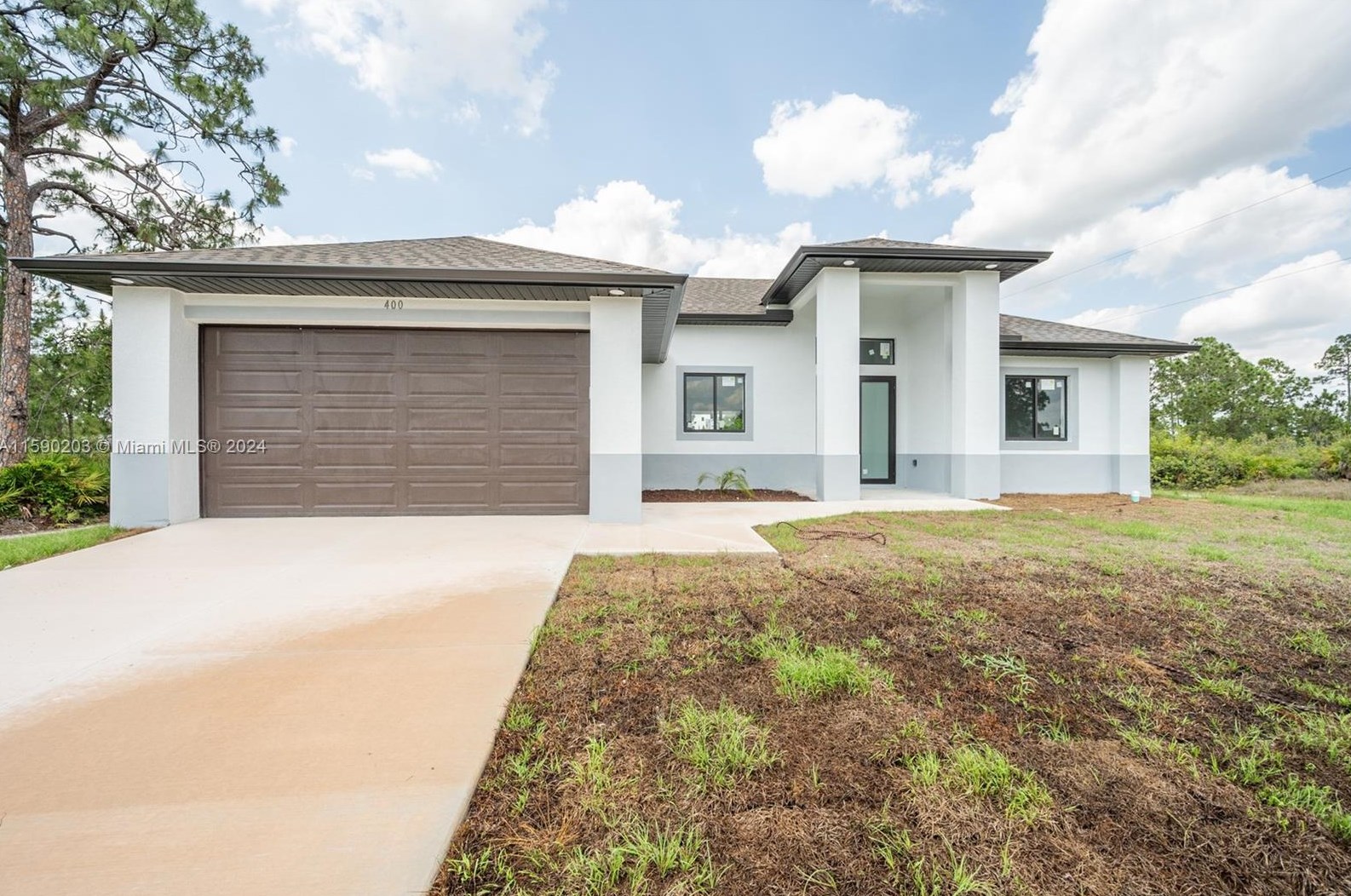 400 13 St, Lehigh Acres FL 33972-8758 exterior