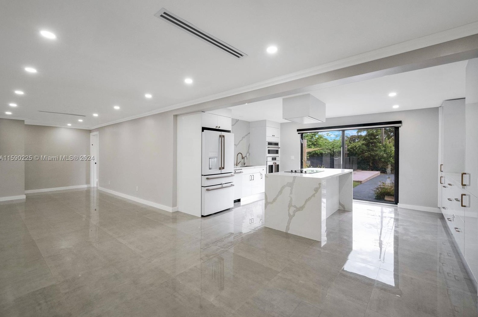 5316 Jackson St, Hollywood FL  33021-7106 exterior
