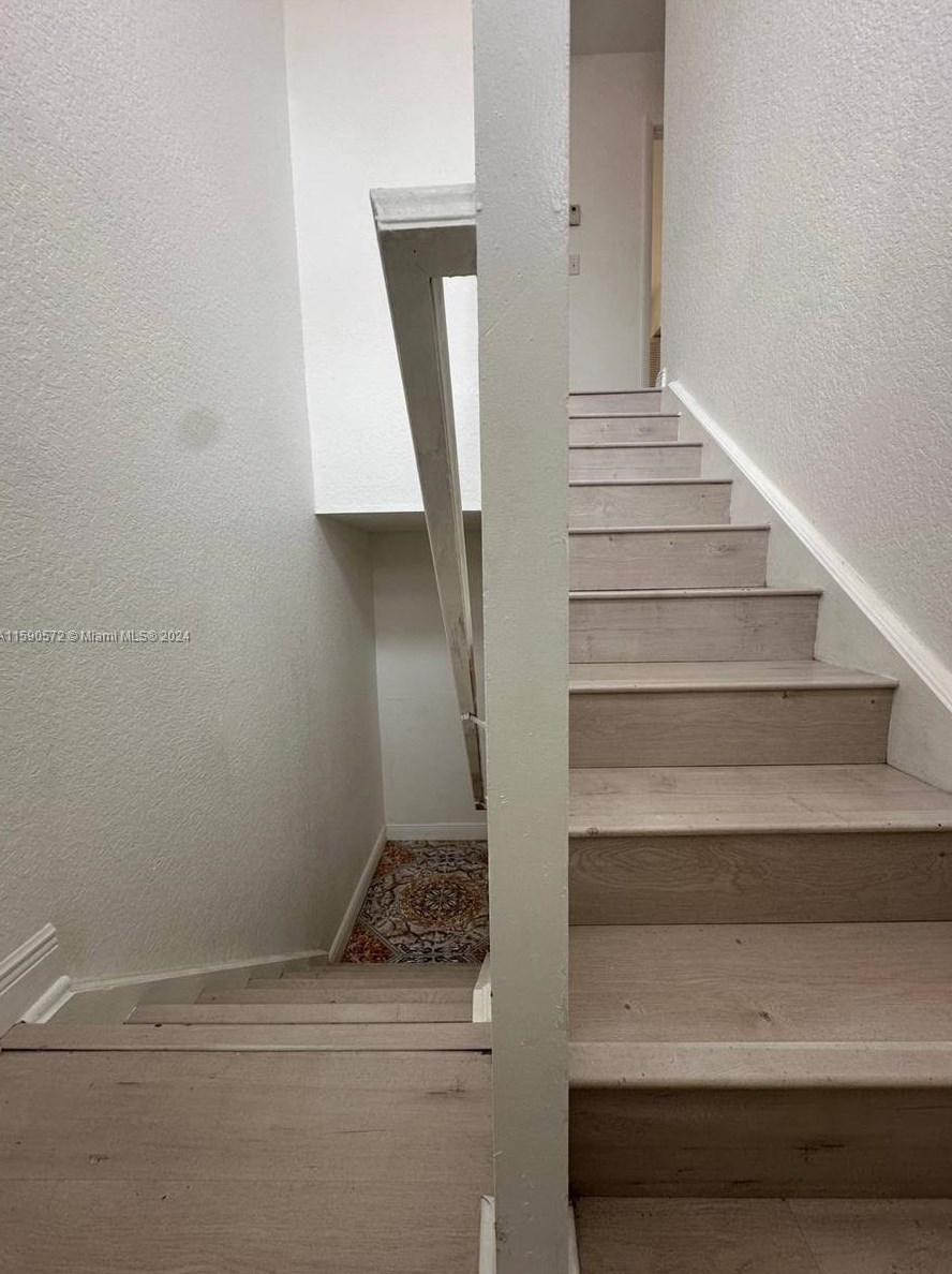 2778 131st St, Miami FL 33054-5005 exterior