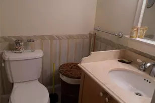 100 Lincoln Rd, Miami Beach, FL 33139 - Photo 7