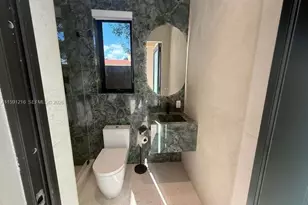 135 SW 29th Rd, Miami, FL 33129 - Photo 25