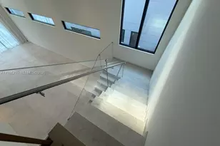 135 SW 29th Rd, Miami, FL 33129 - Photo 45