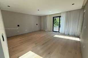 135 SW 29th Rd, Miami, FL 33129 - Photo 35