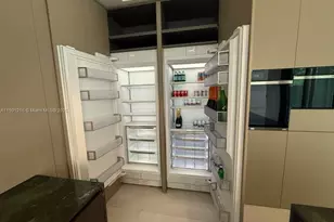 135 SW 29th Rd, Miami, FL 33129 - Photo 17