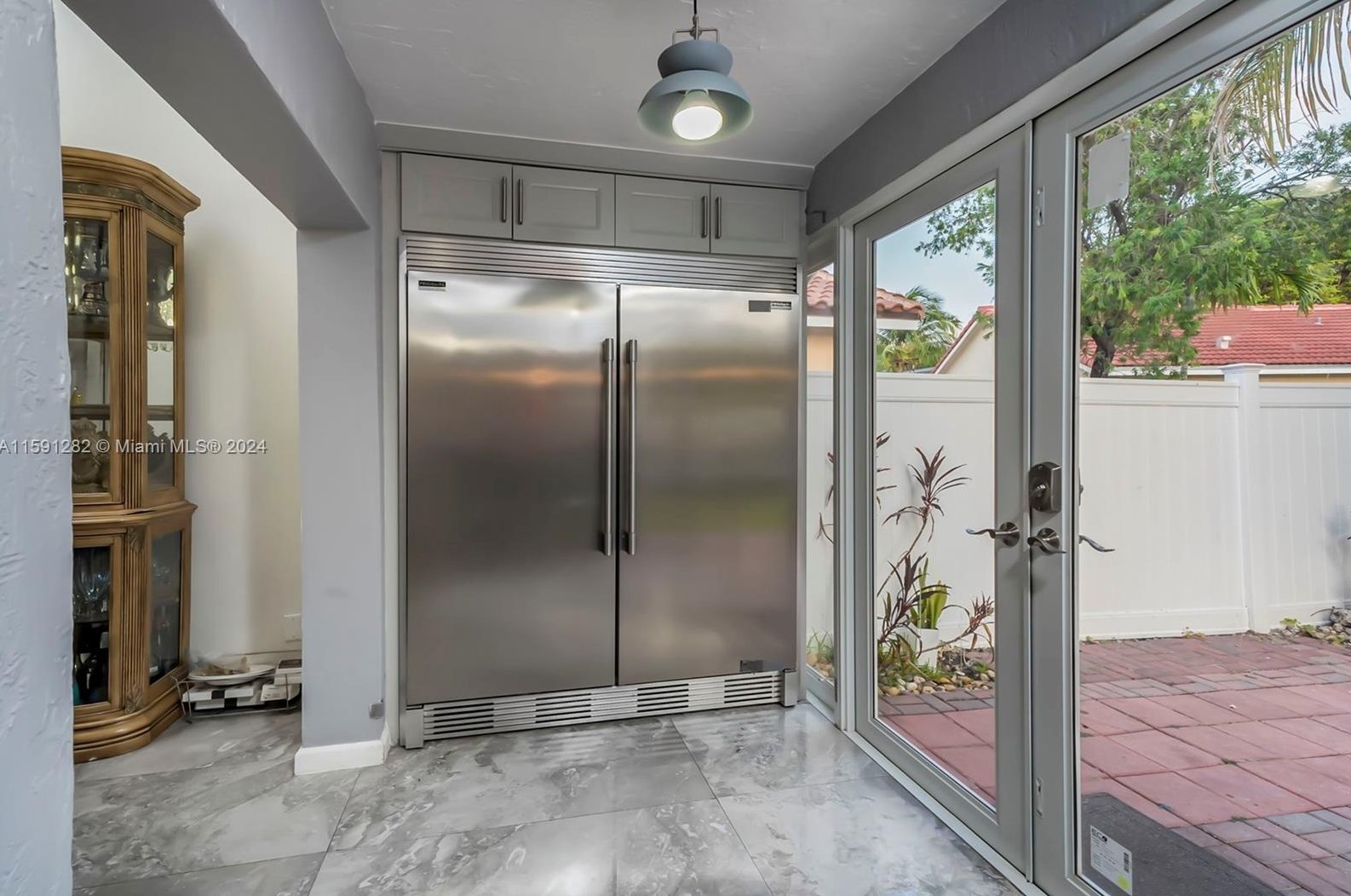 18312 7 St, Hollywood FL 33029-3684 exterior