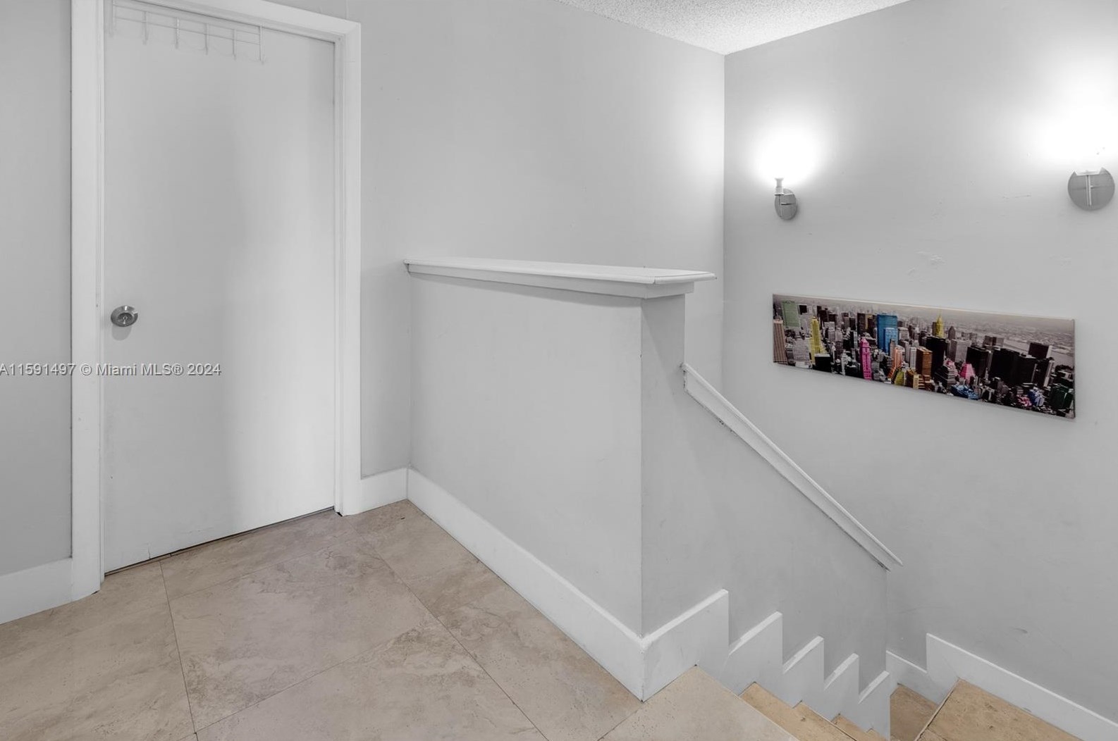 20020 Oakmont Cir, Hialeah FL  33015-2045 exterior