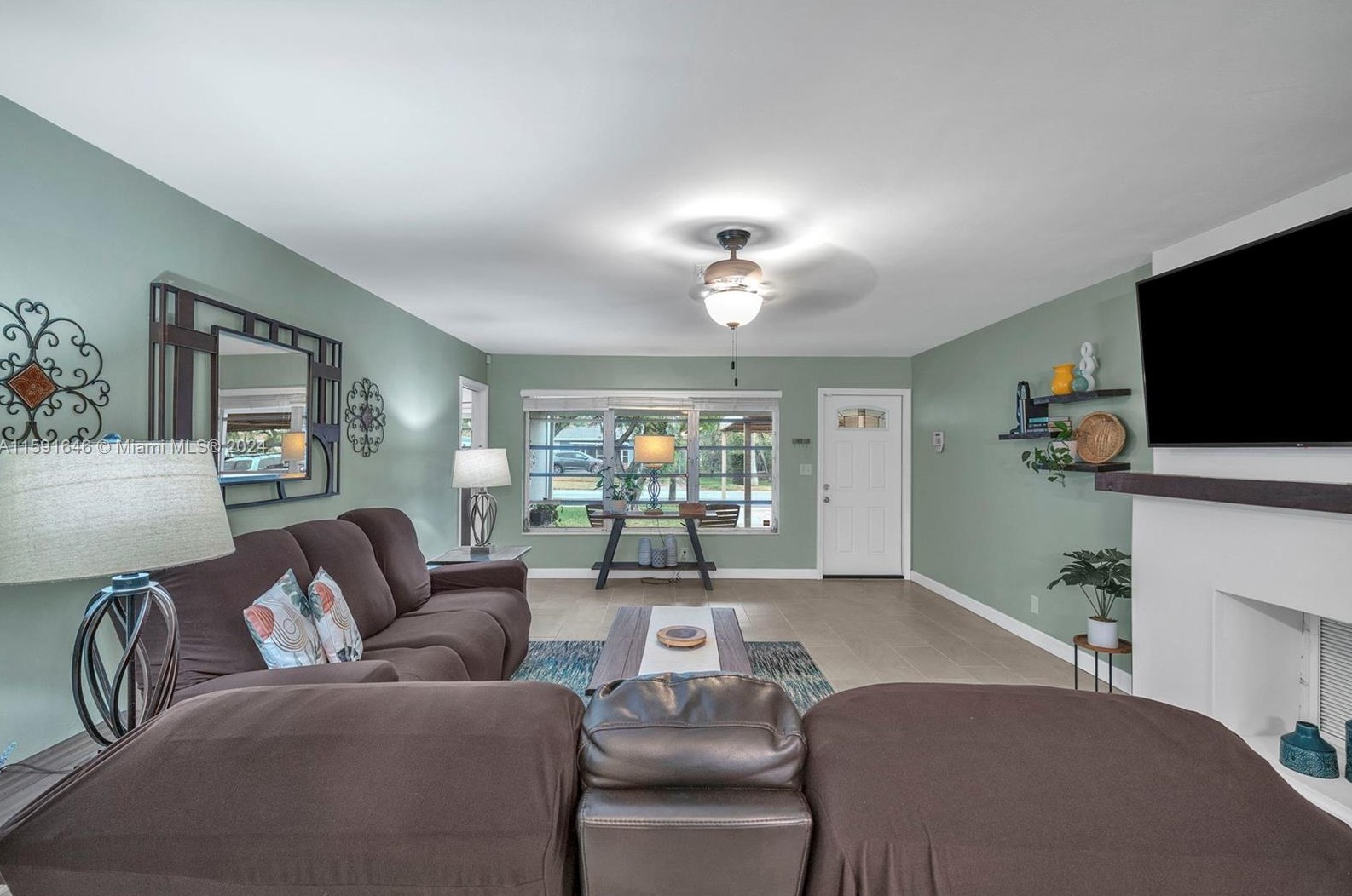 315 31 Ct, Hollywood FL 33021-5006 exterior