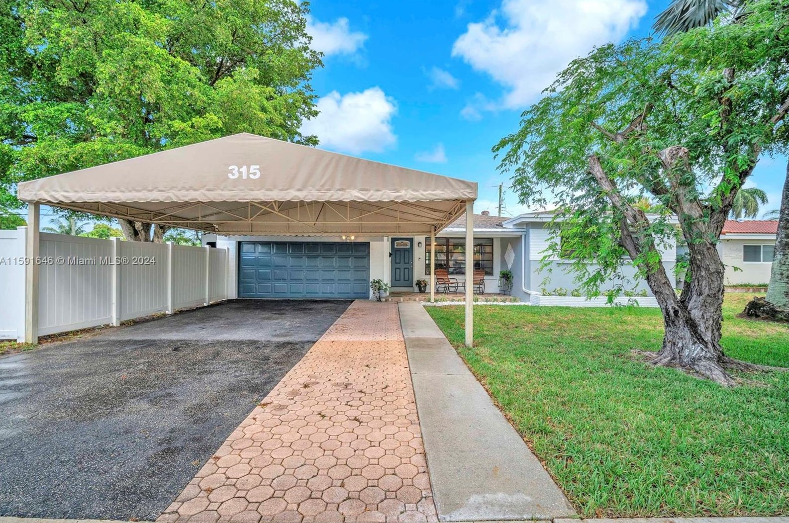 315 31 Ct, Hollywood FL 33021-5006 exterior