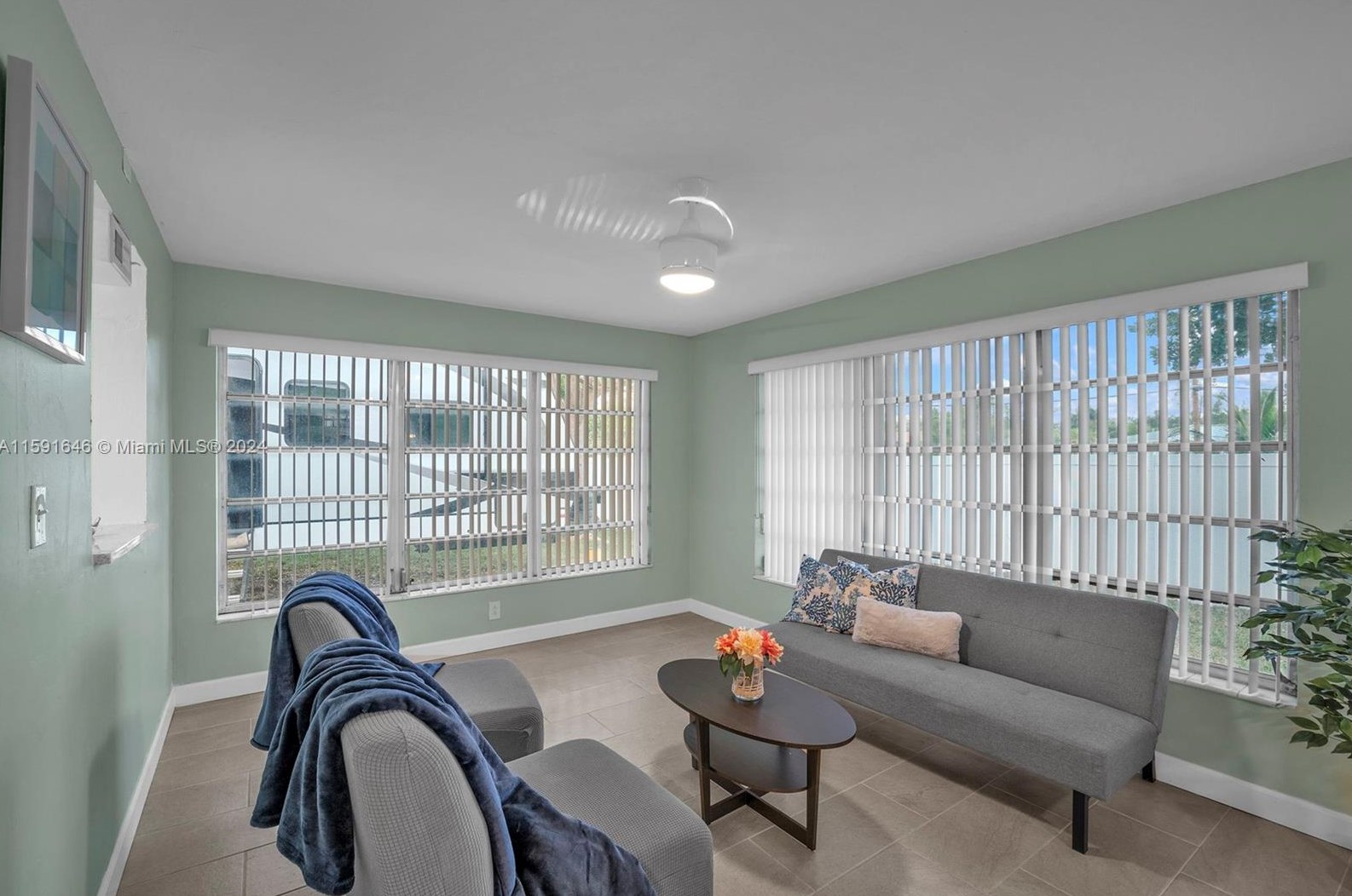 315 31 Ct, Hollywood FL 33021-5006 exterior