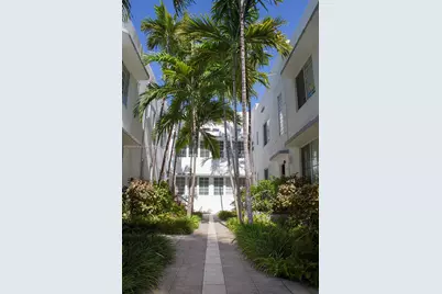 1000 Meridian Ave #2, Miami Beach, FL 33139 - Photo 1