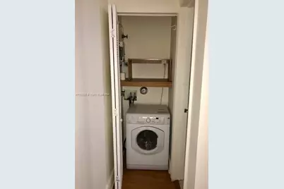 1000 Meridian Ave #2, Miami Beach, FL 33139 - Photo 5