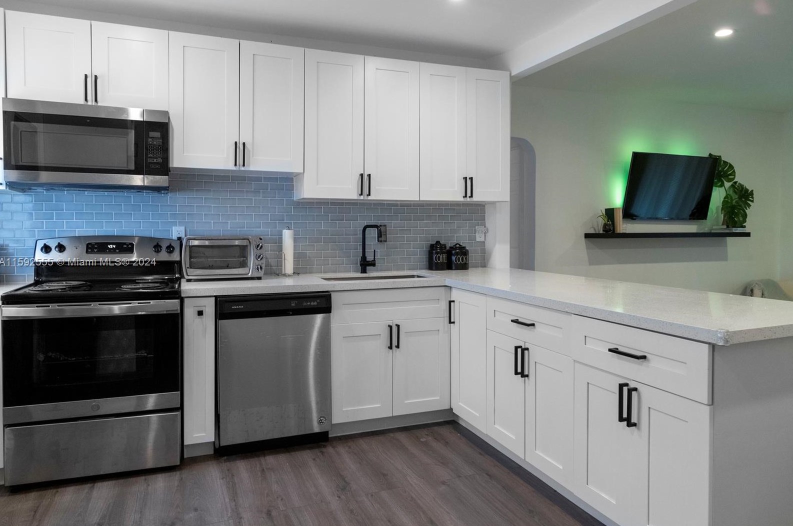 1755 83rd St, Miami FL  33147-5035 exterior