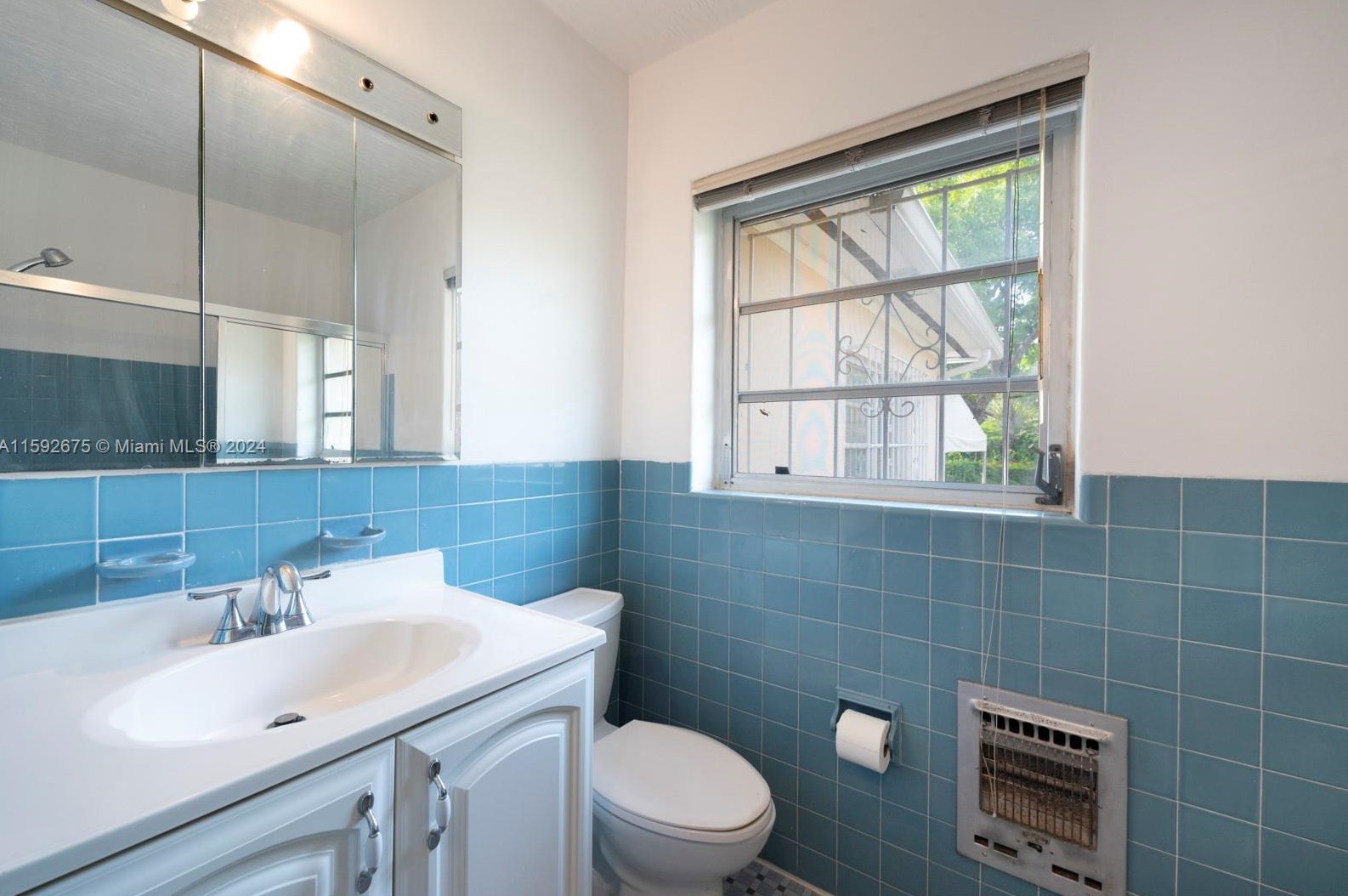 795 94 St, Miami FL 33138-2914 exterior