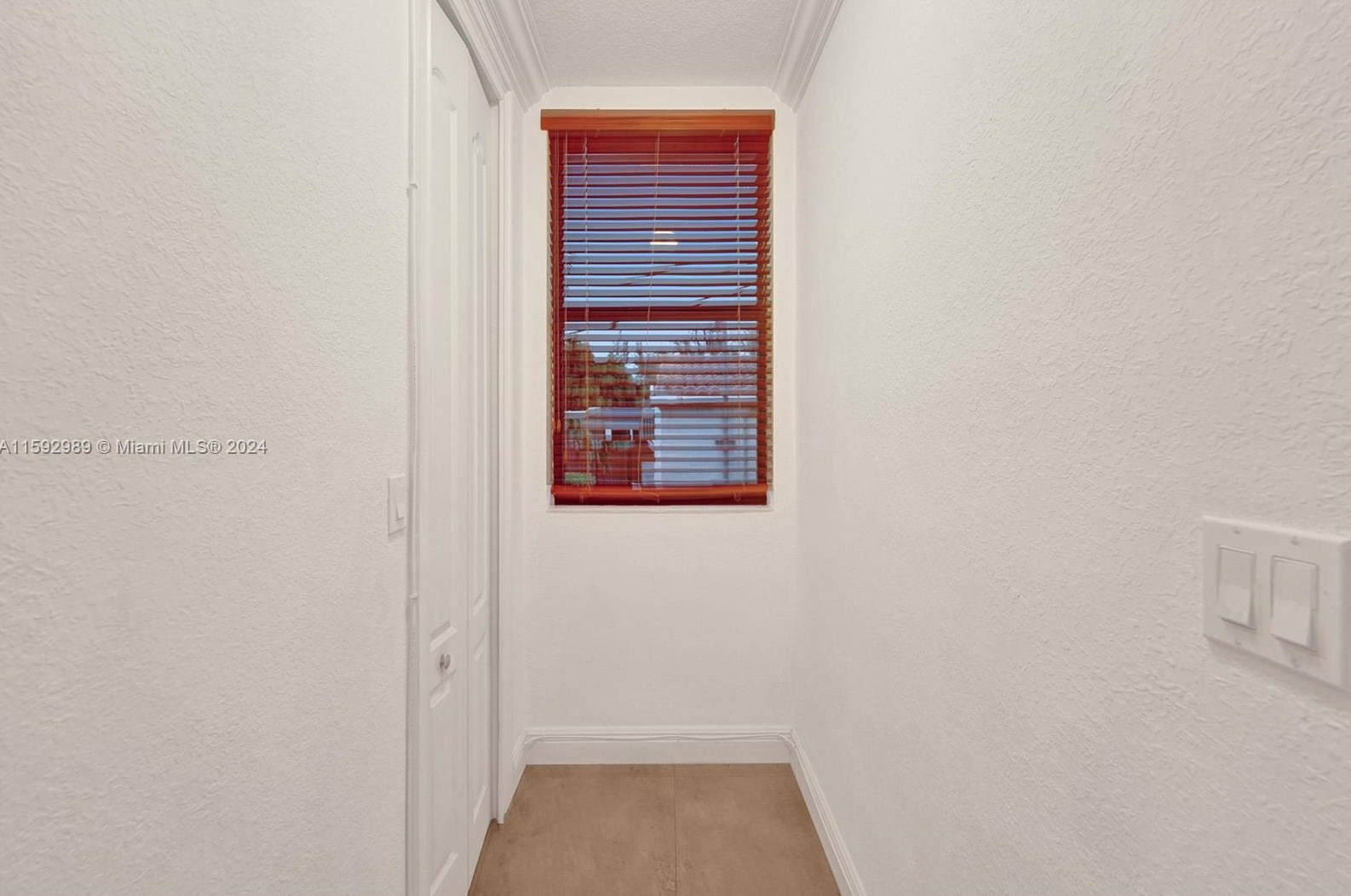 1411 Normandy Dr, Miami FL 33141-3614 exterior