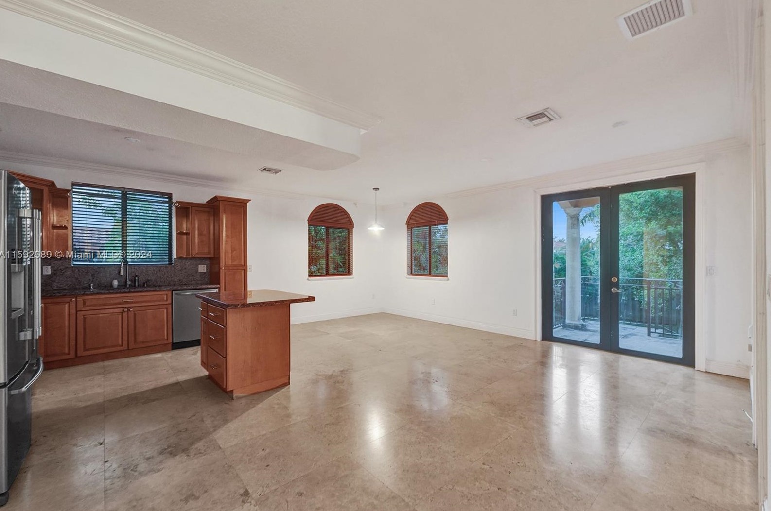 1411 Normandy Dr, Miami FL 33141-3614 exterior