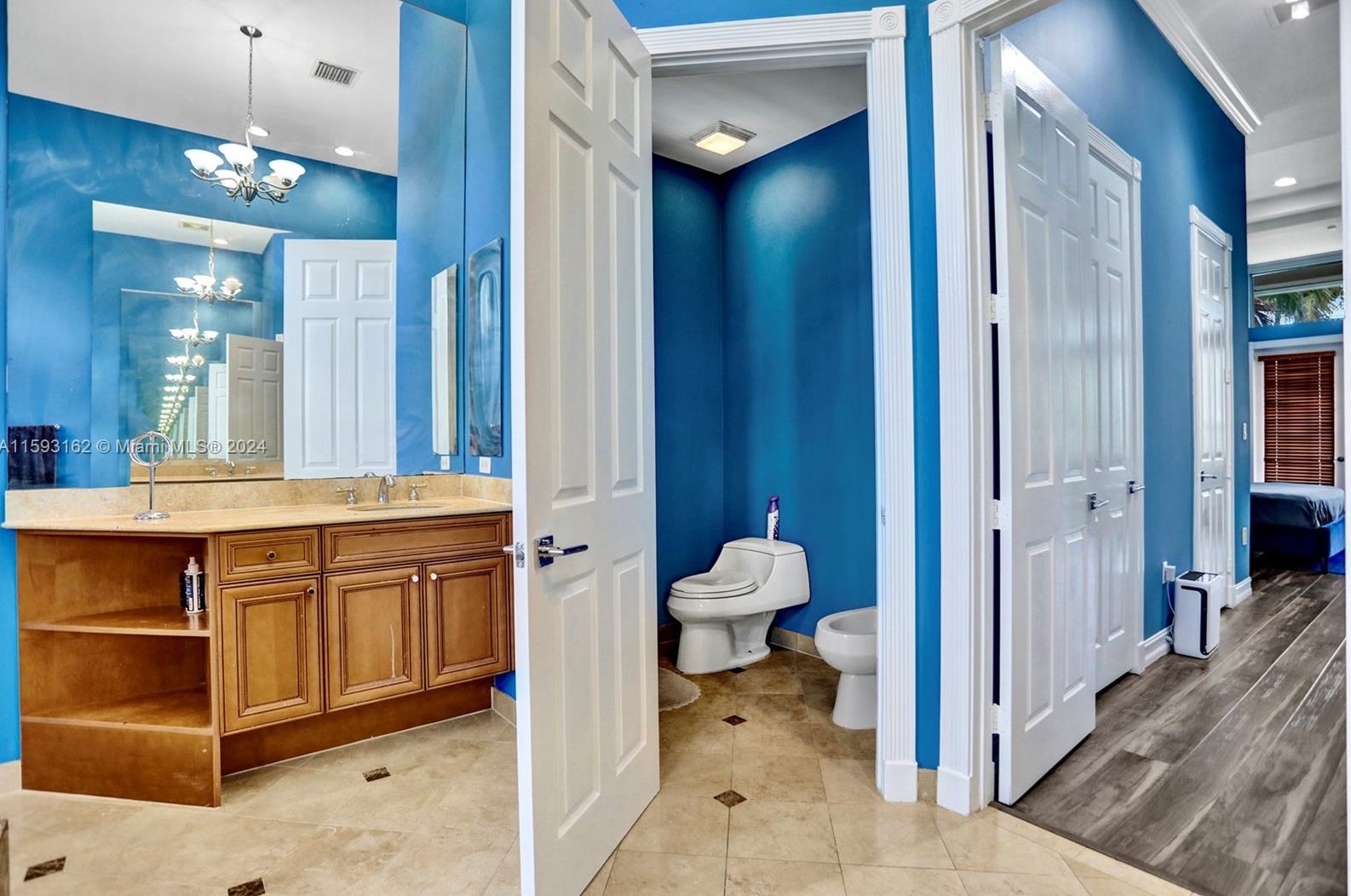 1261 137 Ave, Hollywood FL 33027-5905 exterior