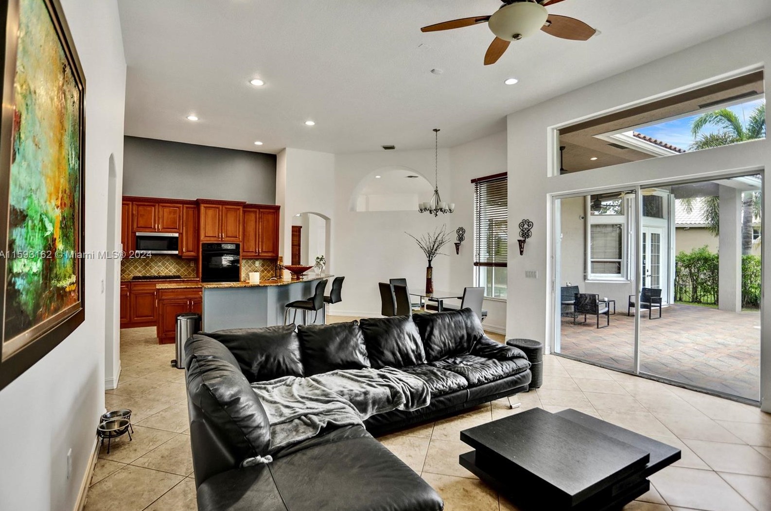 1261 137 Ave, Hollywood FL 33027-5905 exterior