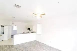1945 Marsh Harbor Dr, Riviera Beach, FL 33404 - Photo 5