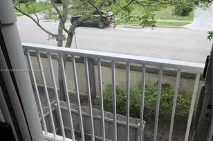 1945 Marsh Harbor Dr, Riviera Beach, FL 33404 - Photo 5