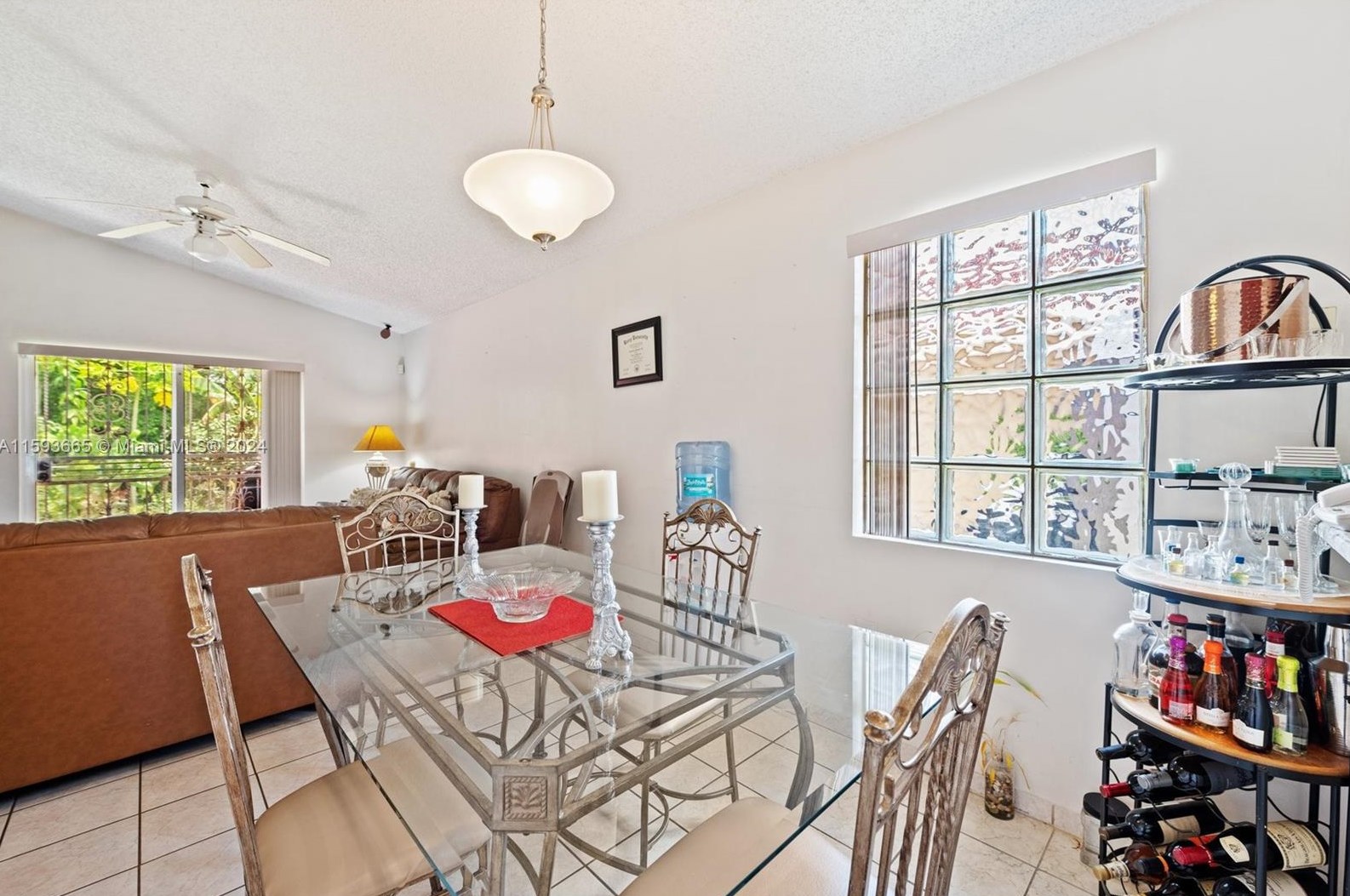 201 203 Ave, Hollywood FL  33029-3415 exterior