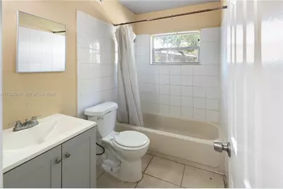 1440 NW 20th St, Unit B, Fort Lauderdale, FL 33311 - Photo 13
