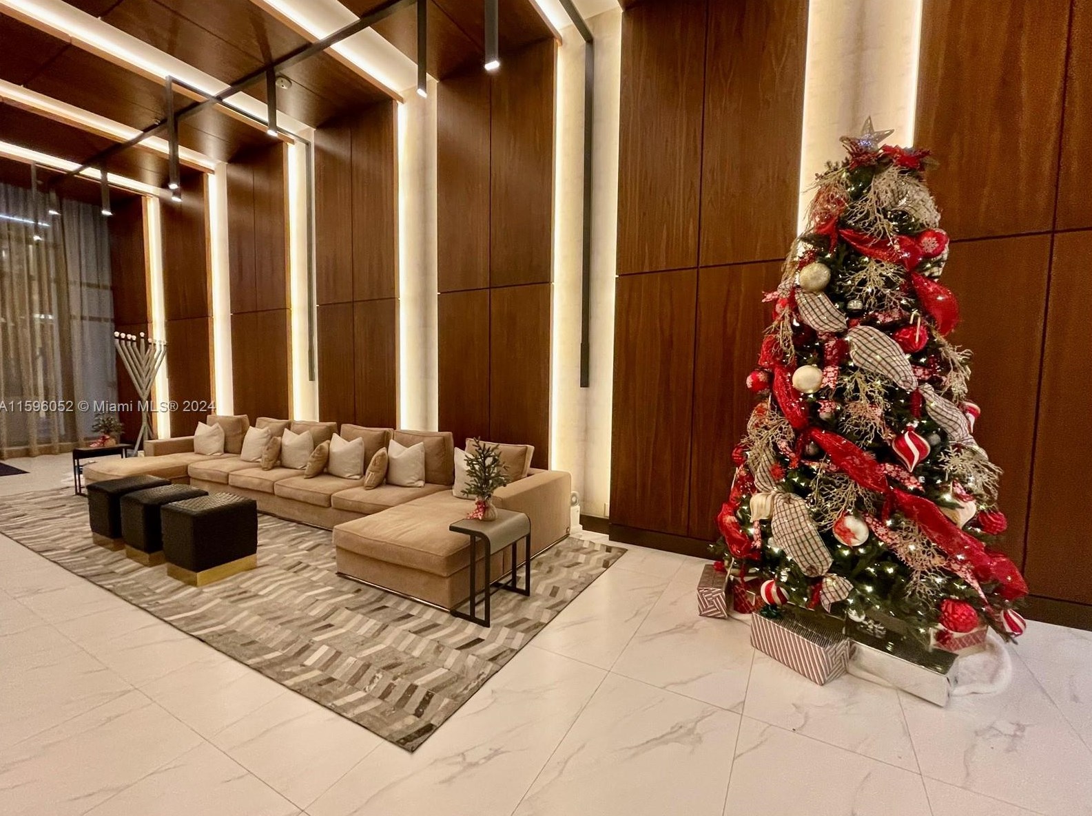 2960 207th St, Miami FL 33056-1435 exterior