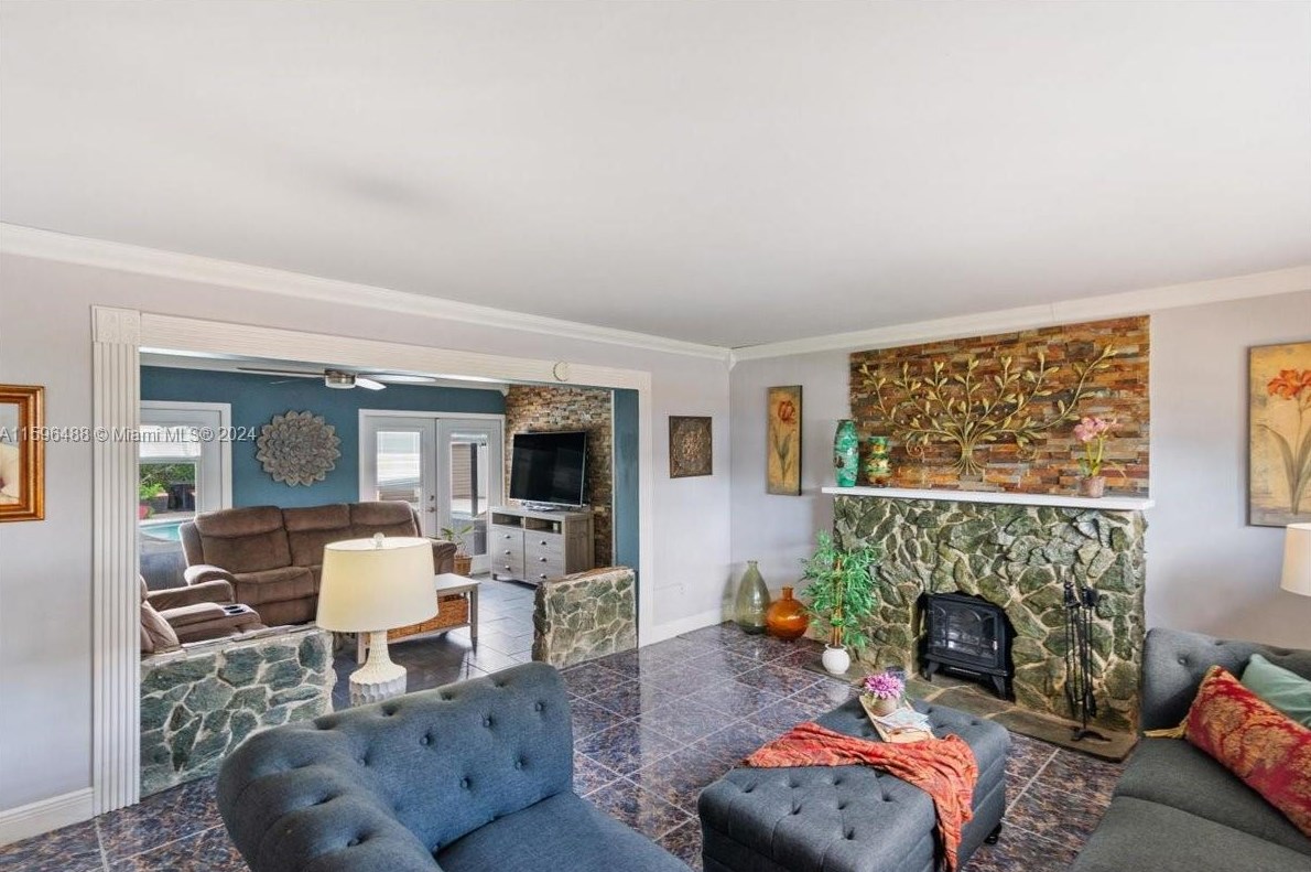 11230 181 St, Miami FL  33056-3400 exterior