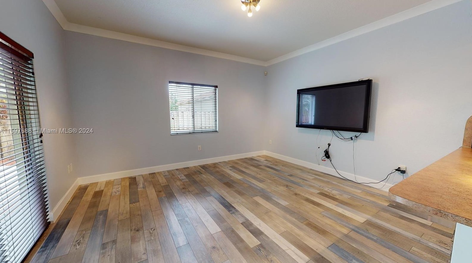 16266 54 Ter, Miami FL  33155-6210 exterior