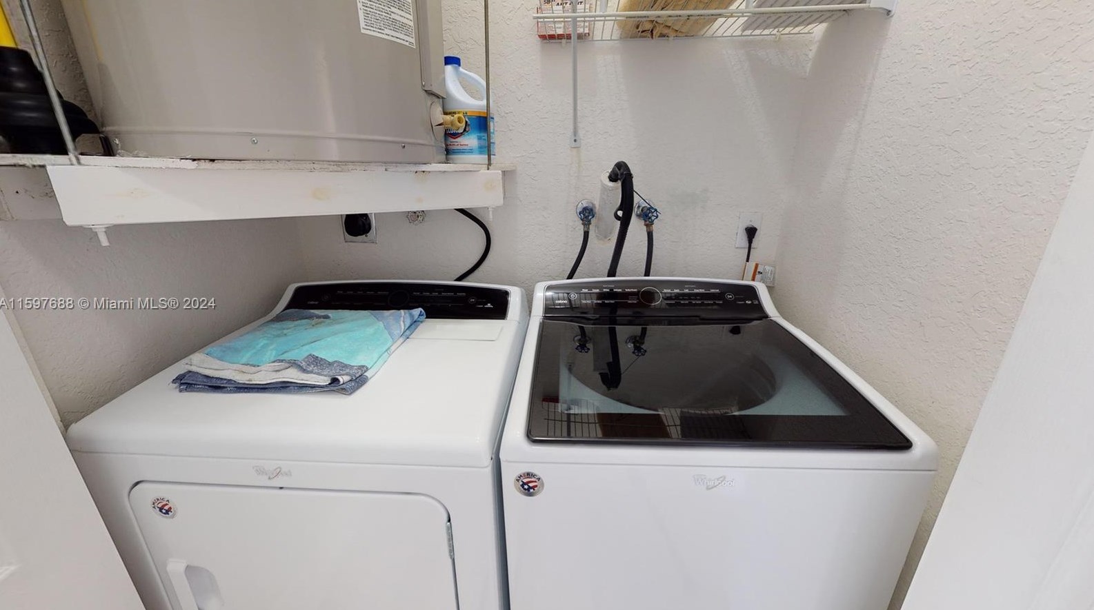 16266 54 Ter, Miami FL  33155-6210 exterior