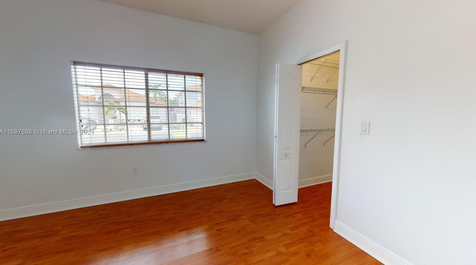 16266 54 Ter, Miami FL  33155-6210 exterior