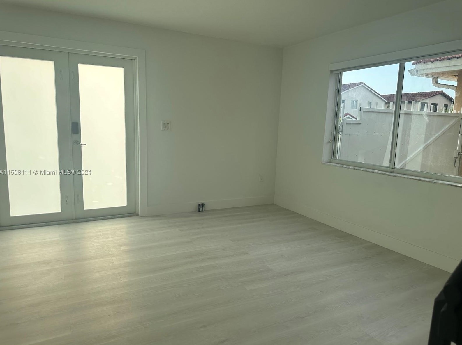 15543 137 Pl, Miami FL 33177-6417 exterior