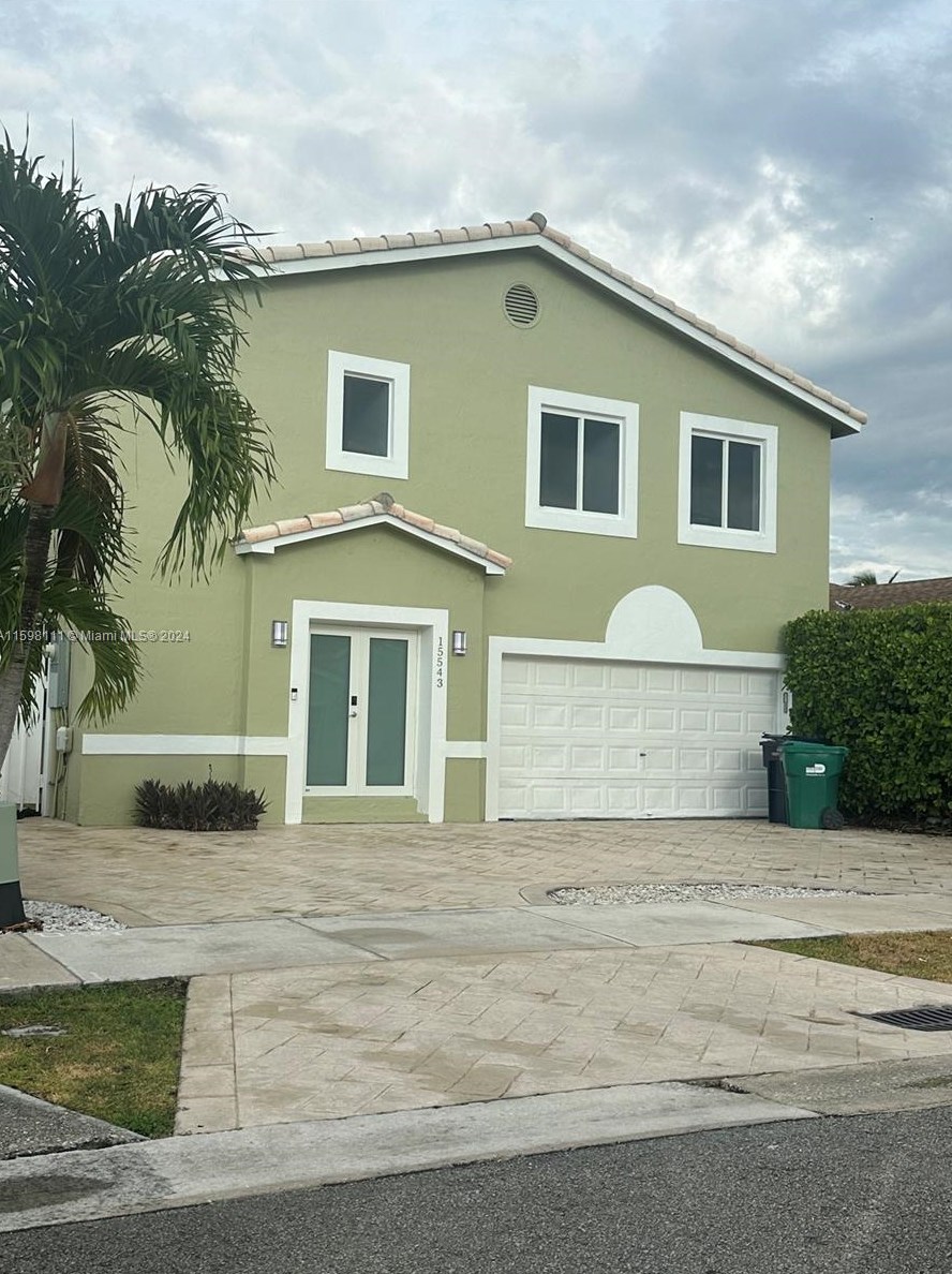 15543 137 Pl, Miami FL 33177-6417 exterior