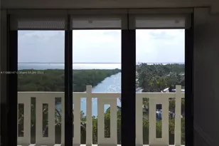 1121 Crandon Blvd, Key Biscayne, FL 33149 - Photo 11