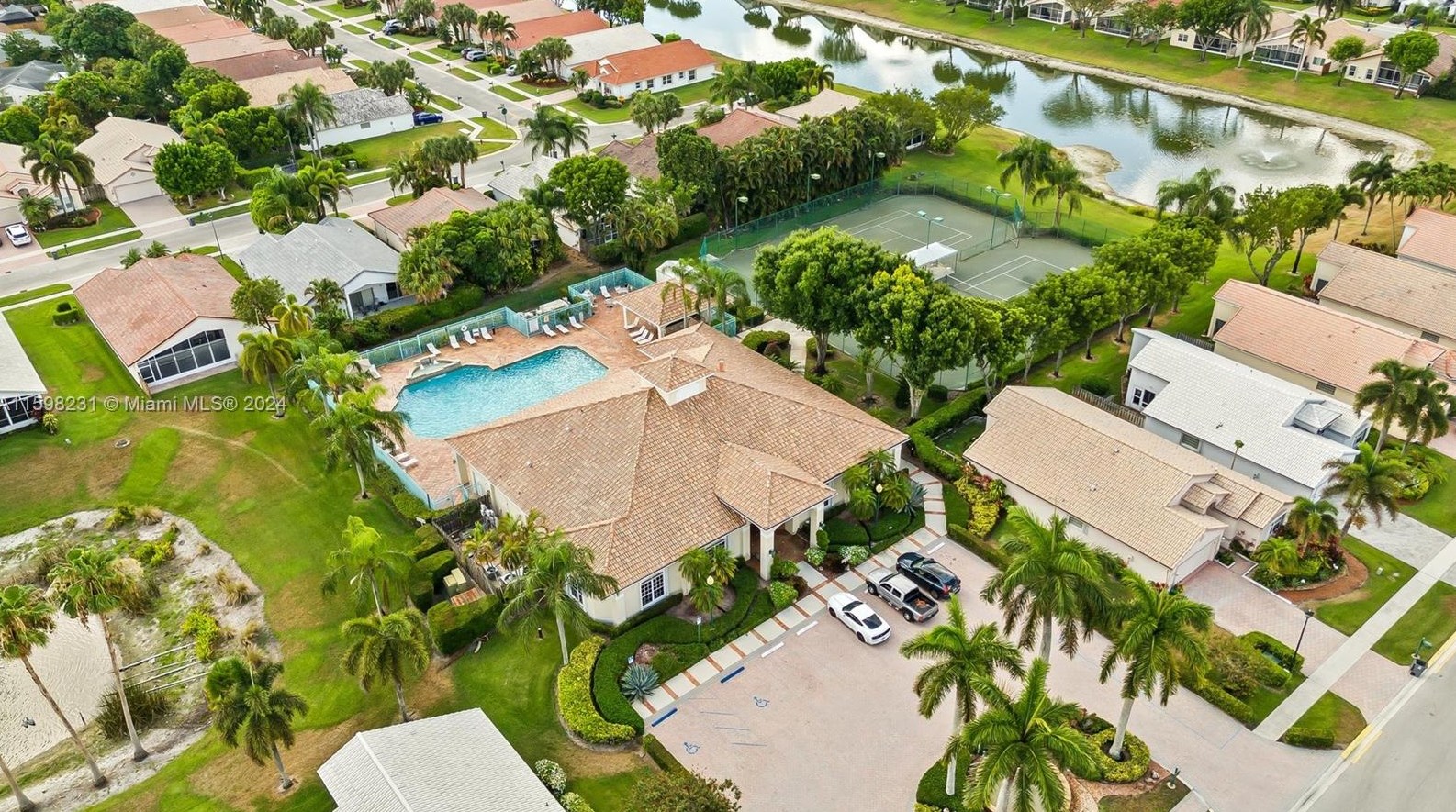 22705 Royal Crown Ter, Boca Raton FL 33433-6260 exterior