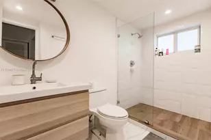 1135 Euclid Ave, Miami Beach, FL 33139 - Photo 7