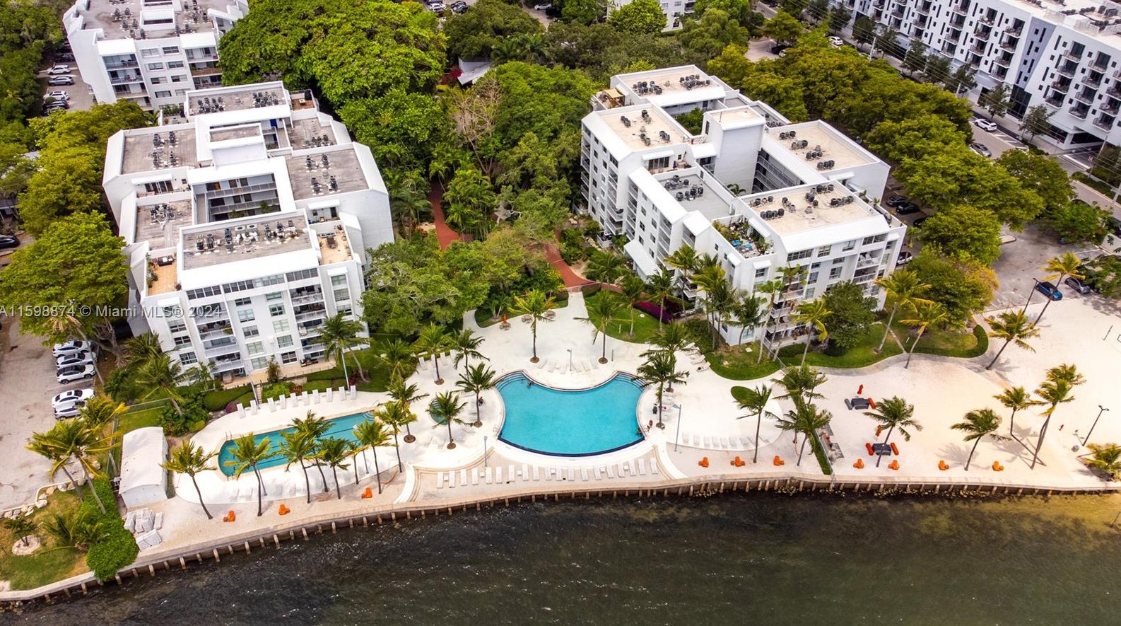 750 64th St, Miami FL  33138-6209 exterior