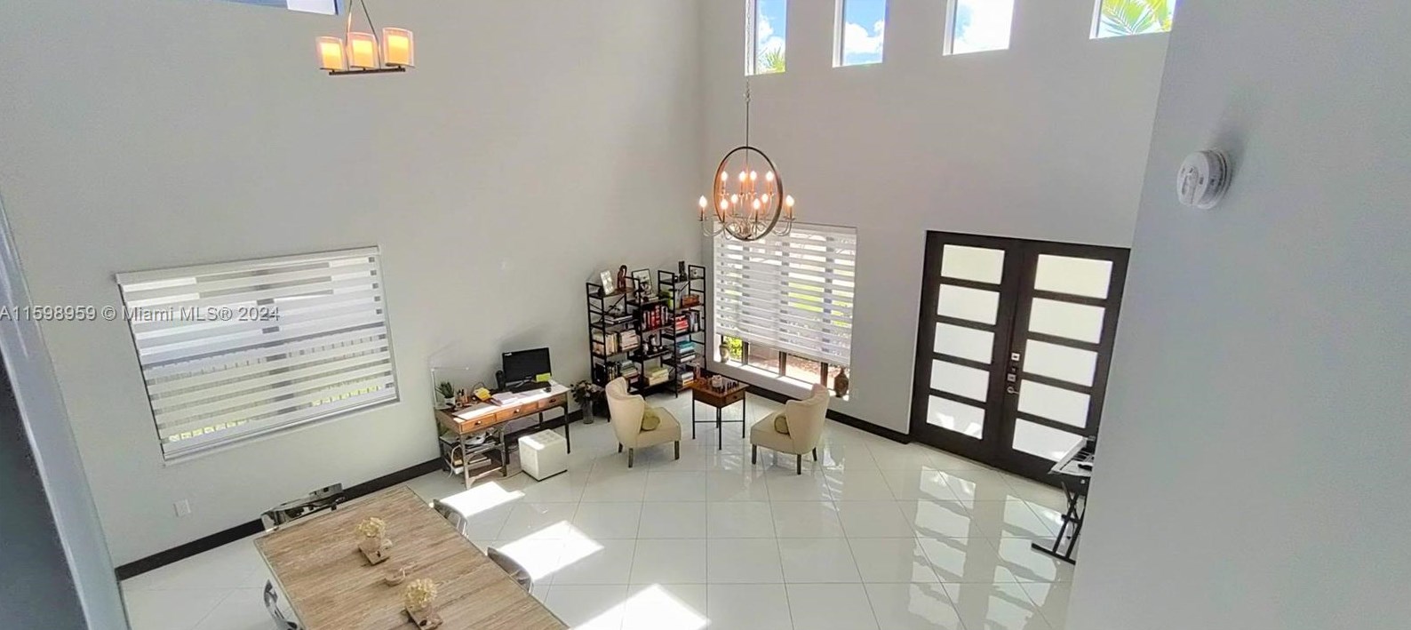 15800 88th Ave, Hialeah FL  33018-2019 exterior