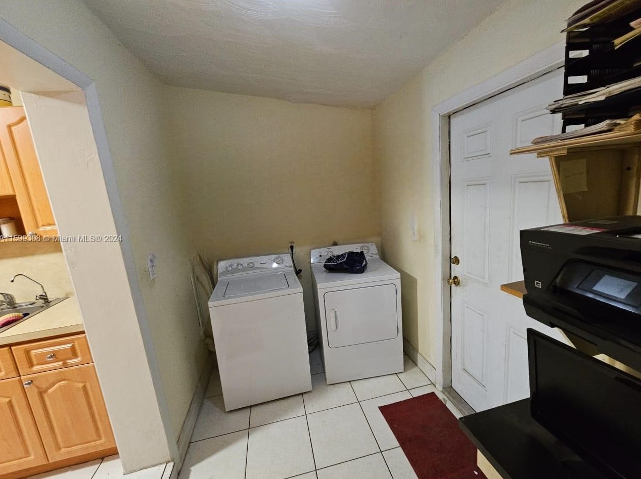 6544 6 Ave, Miami FL 33161-4026 exterior