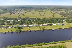 1311 Riverbend Dr, Labelle, FL 33935 - Photo 45