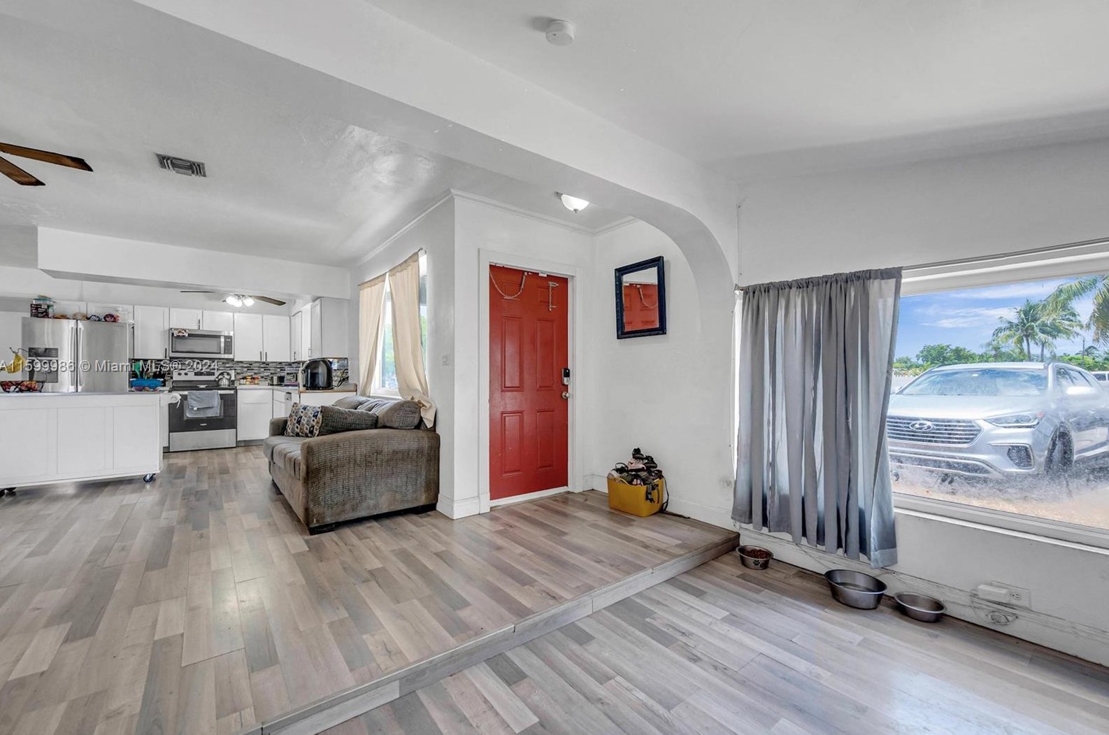 7330 Miramar Pkwy, Hollywood FL 33023-5851 exterior