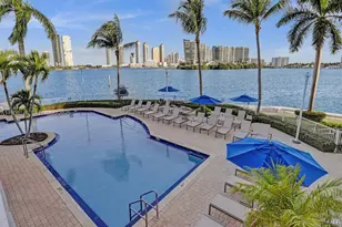 3370 Hidden Bay Dr, Aventura, FL 33180 - Photo 57